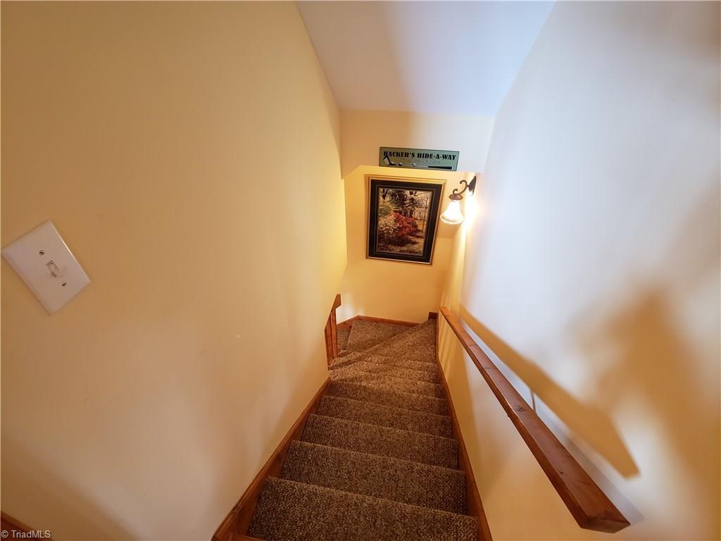 154 Country Club Road Glade Valley, NC 28627 - Photo 9 of 22 Gallery Image 9