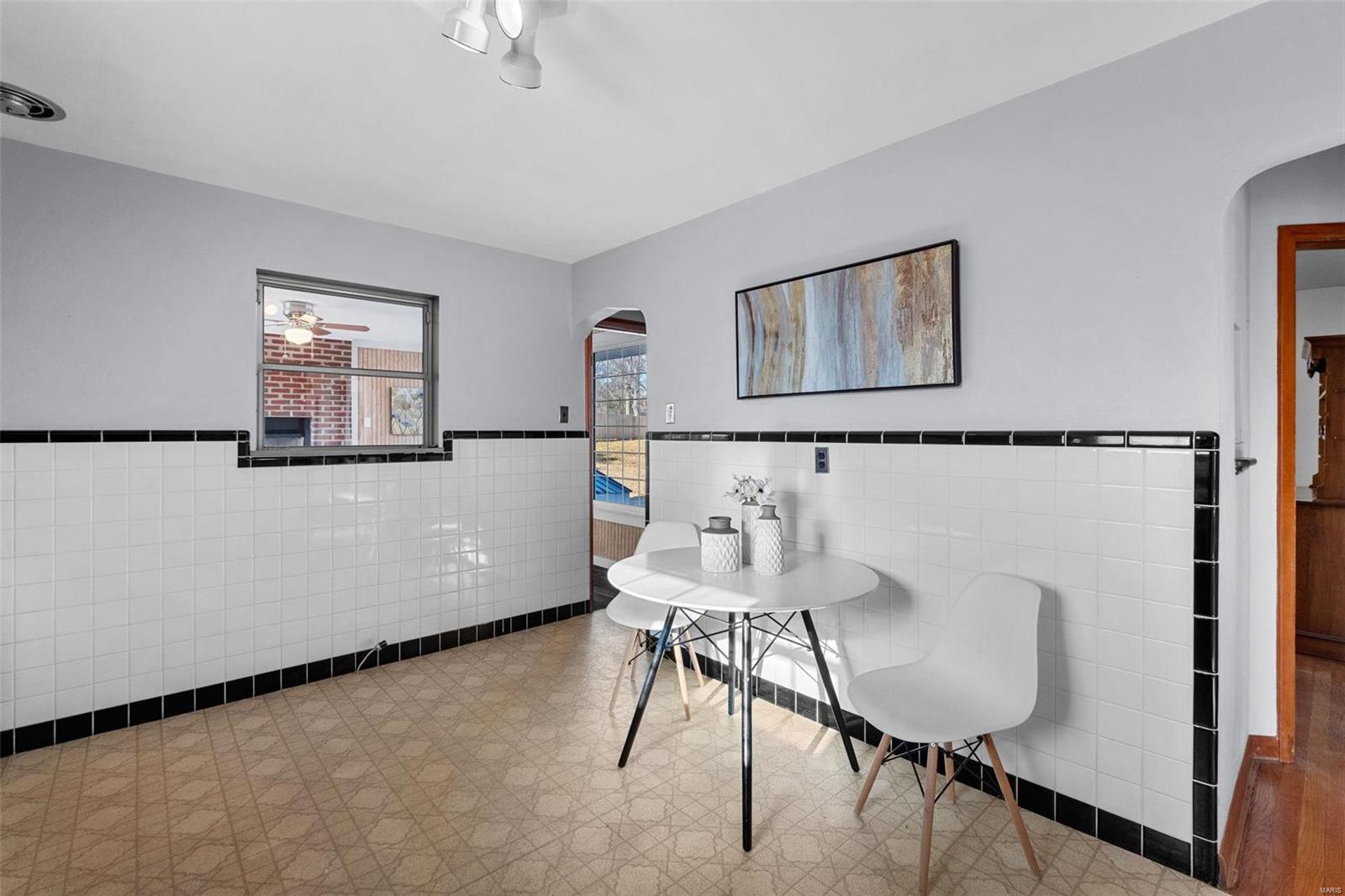 11209 Tesson Ferry Road St. Louis, MO 63123 - Photo 12 of 37