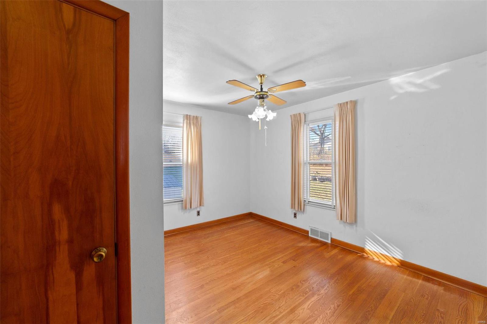 11209 Tesson Ferry Road St. Louis, MO 63123 - Photo 21 of 37