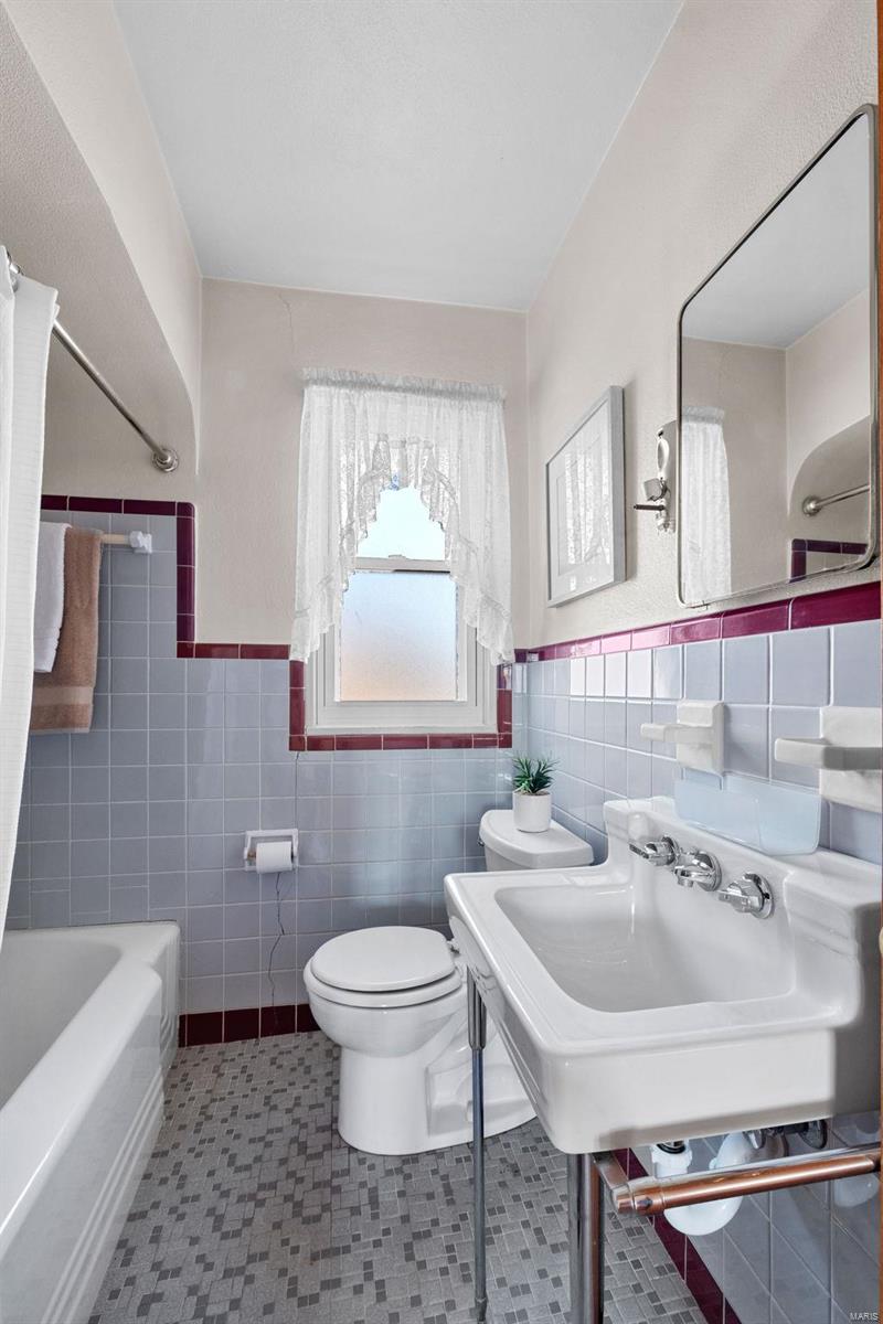 11209 Tesson Ferry Road St. Louis, MO 63123 - Photo 23 of 37