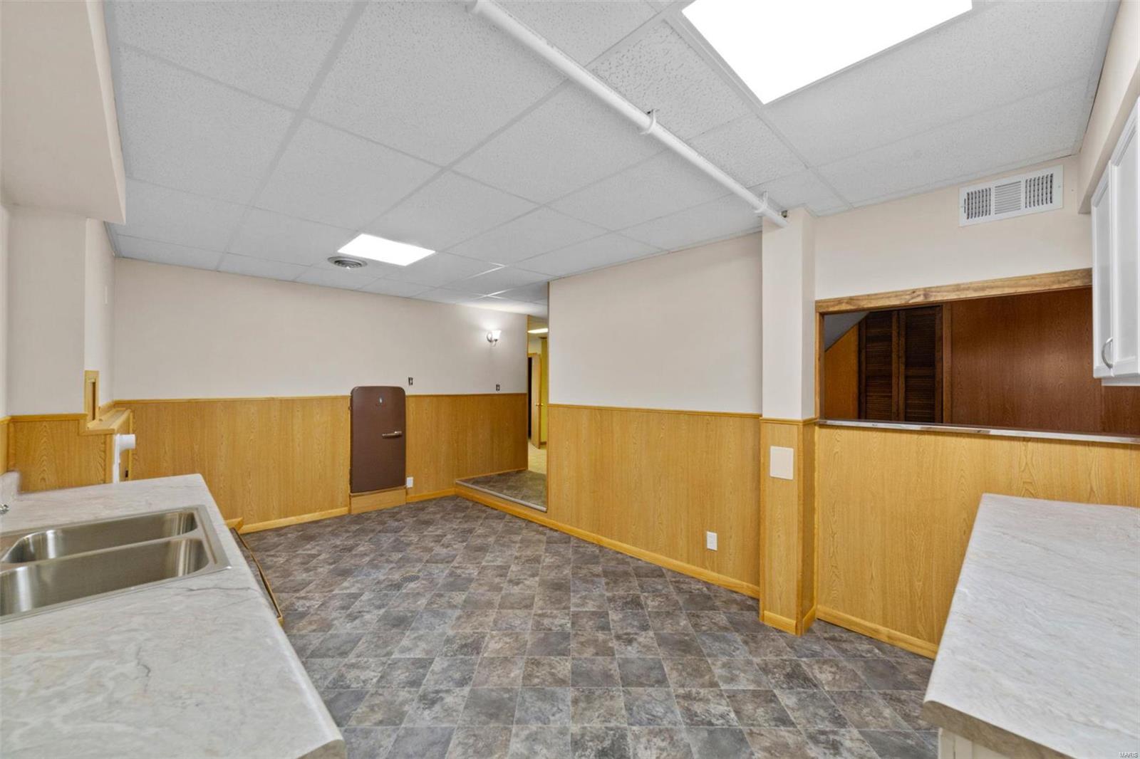 11209 Tesson Ferry Road St. Louis, MO 63123 - Photo 32 of 37