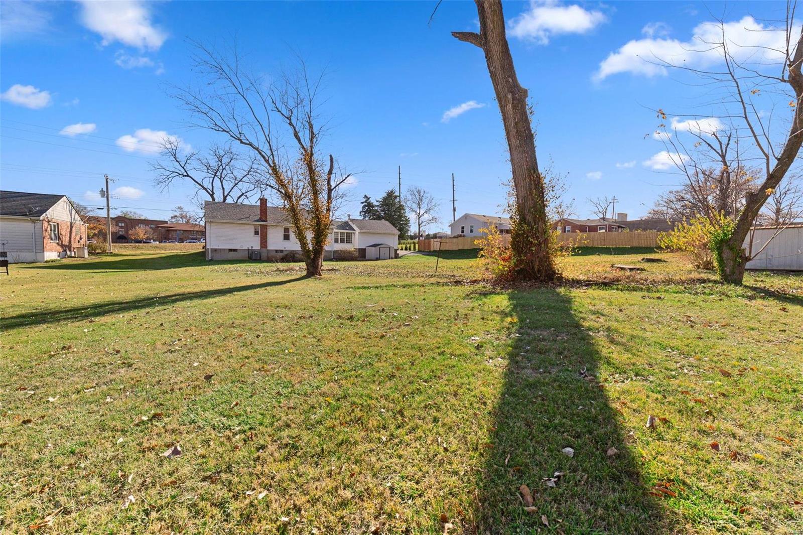 11209 Tesson Ferry Road St. Louis, MO 63123 - Photo 35 of 37