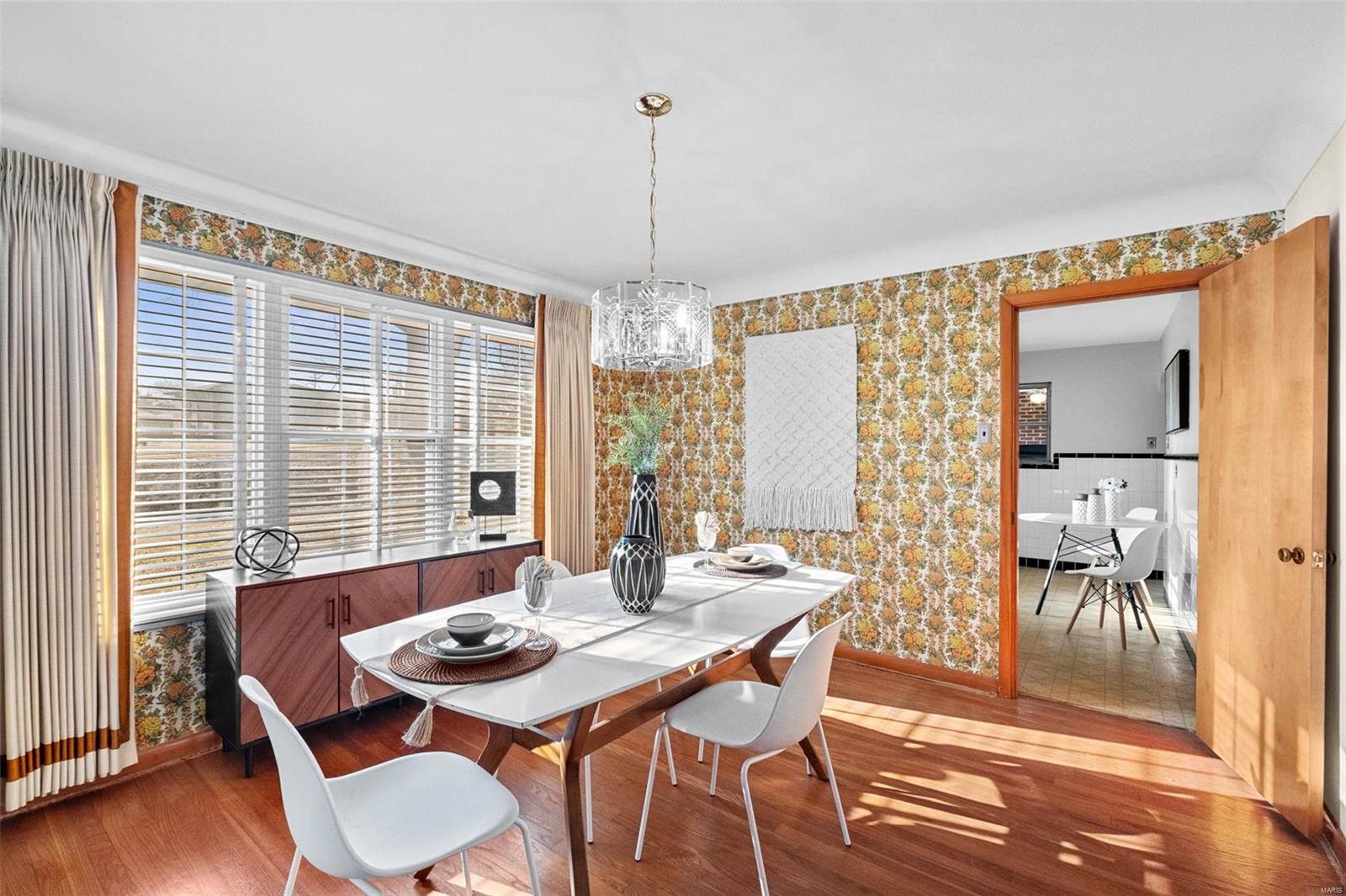 11209 Tesson Ferry Road St. Louis, MO 63123 - Photo 8 of 37