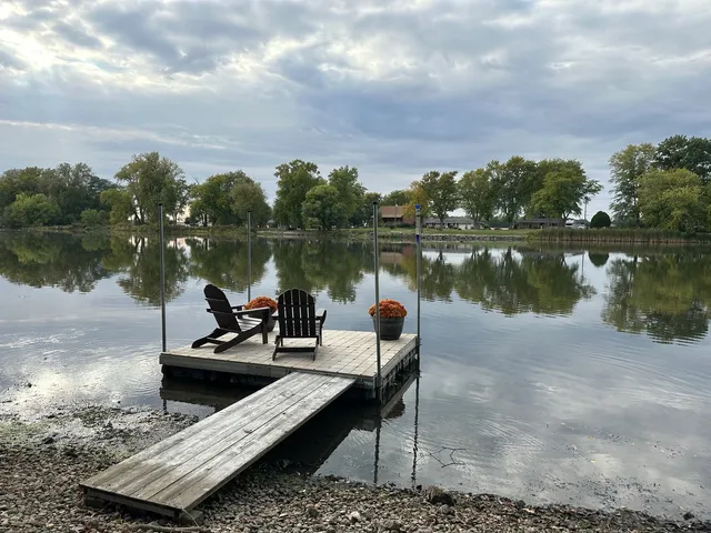 $340,000 | 1588 Bittersweet Drive, St. Anne, IL 60964