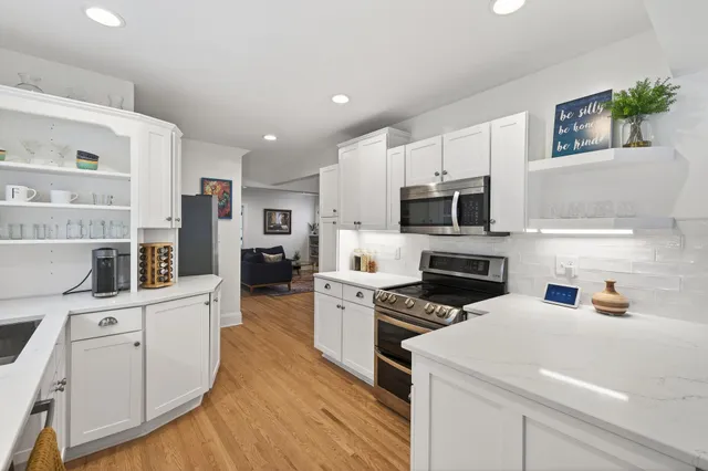 $2,950 | 1628 Princeton, St. Louis Park, MN 55416