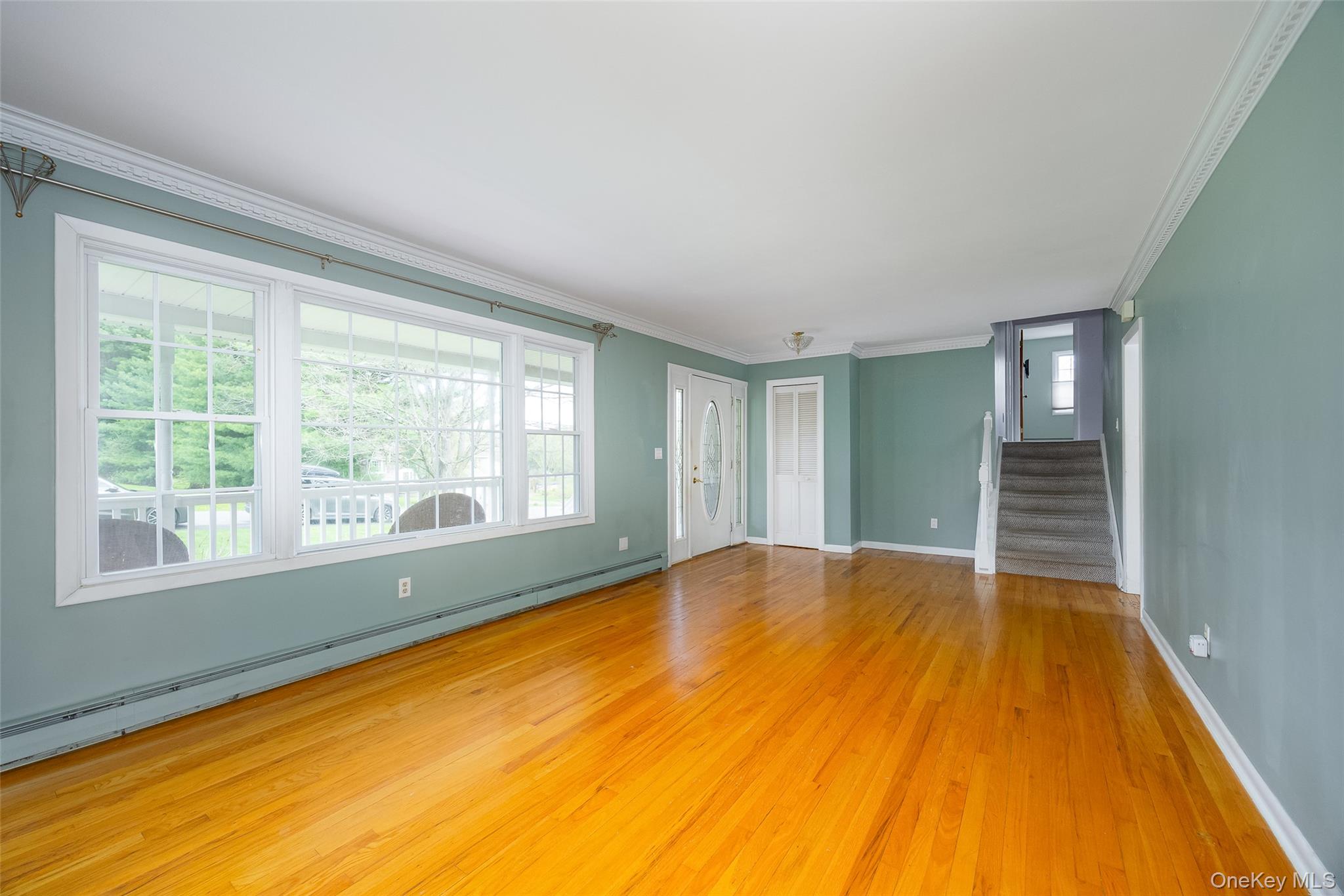 36 Forest Valley Road Pleasant Valley, NY 12569 - Photo 4 of 28