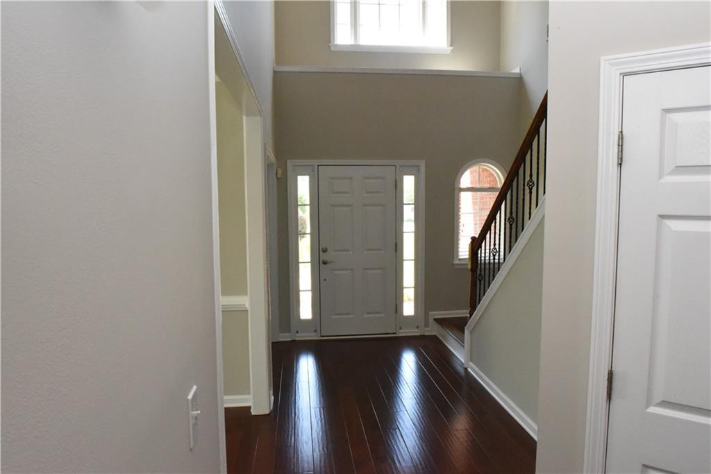 12720 Morningpark Circle Alpharetta, GA 30004 - Photo 7 of 31 a view of stairs