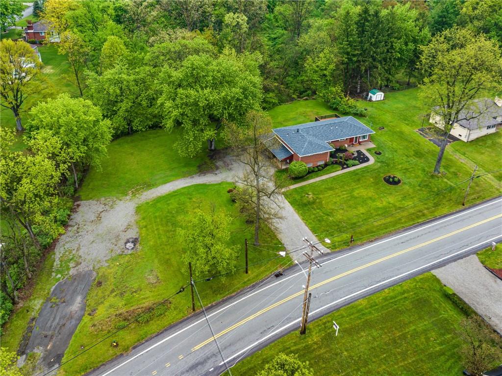 2052 Hulton Road Verona, PA 15147 - Photo 44 of 47