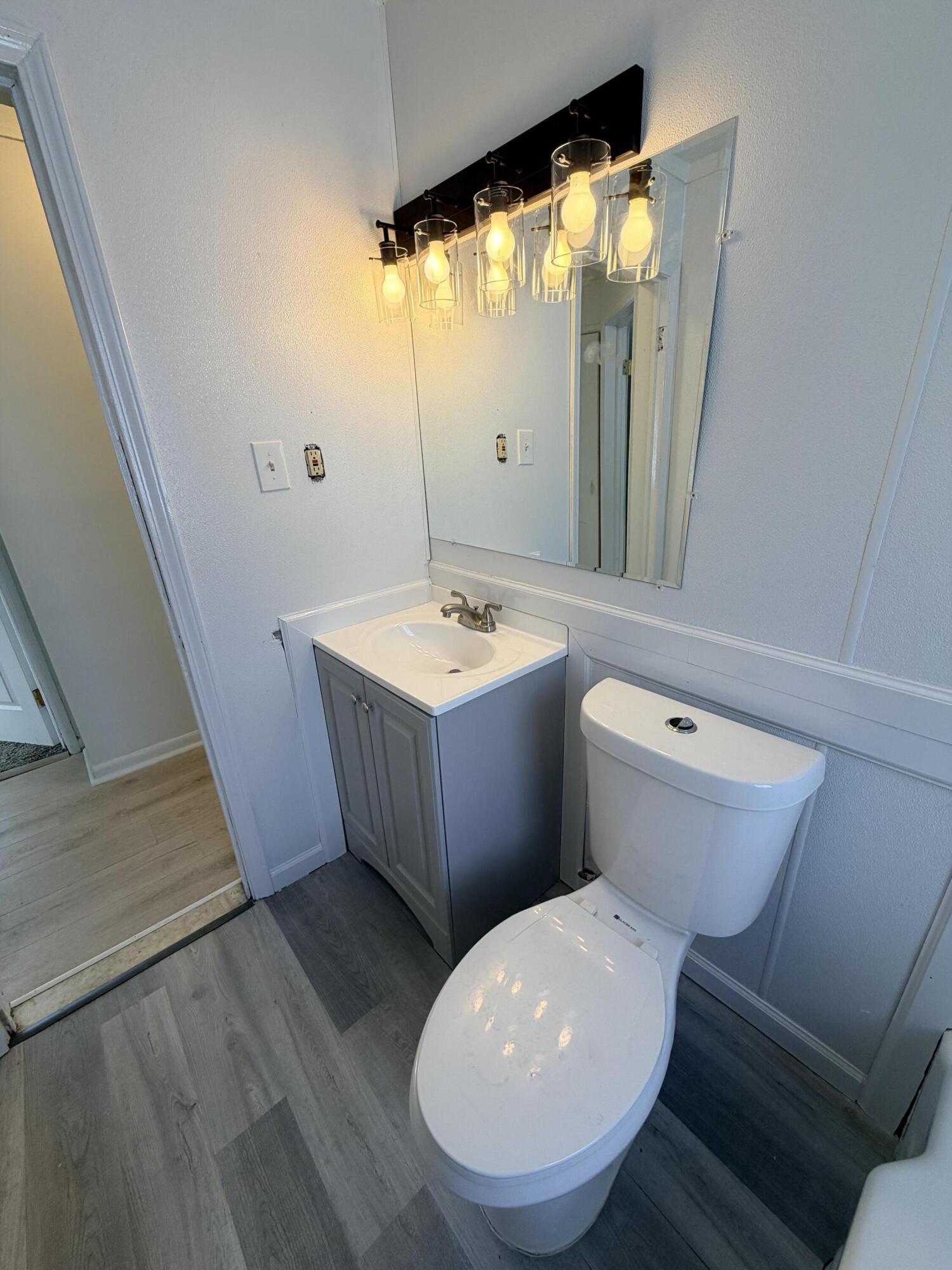 20116 Faust Avenue Detroit, MI 48219 - Photo 13 of 21 IMG_4801