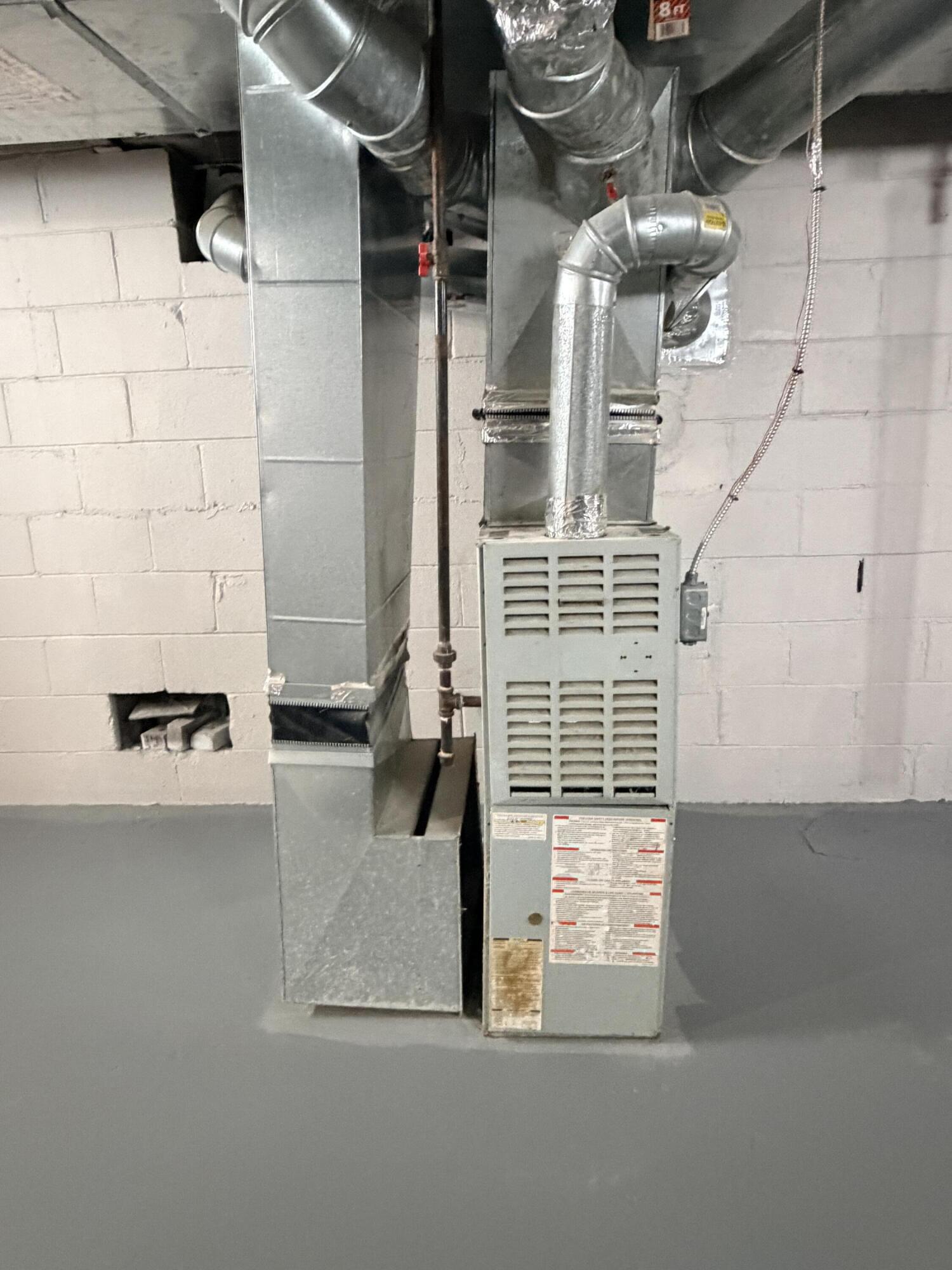 20116 Faust Avenue Detroit, MI 48219 - Photo 17 of 21 IMG_4809