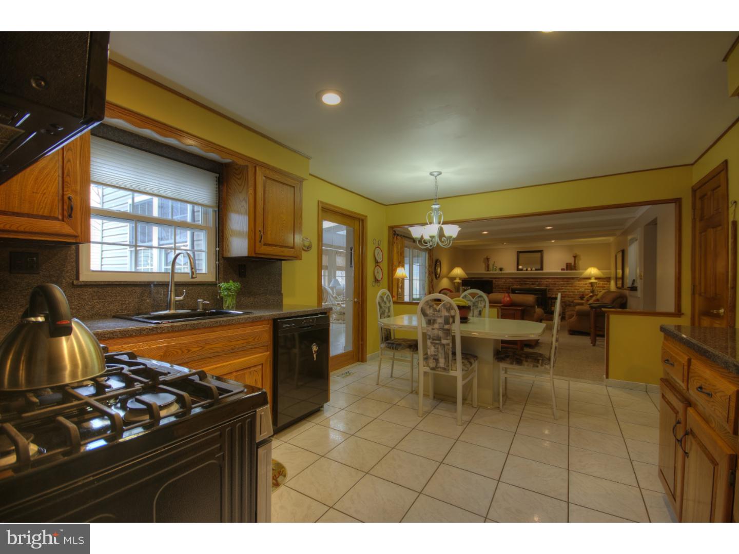 26 Waverly Road Marlton, NJ 08053 - Photo 8 of 25