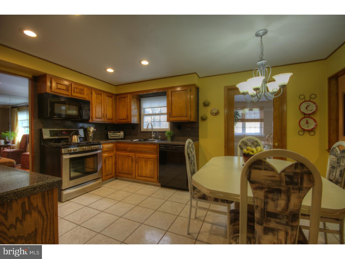 26 Waverly Road Marlton, NJ 08053 - Photo 9 of 25