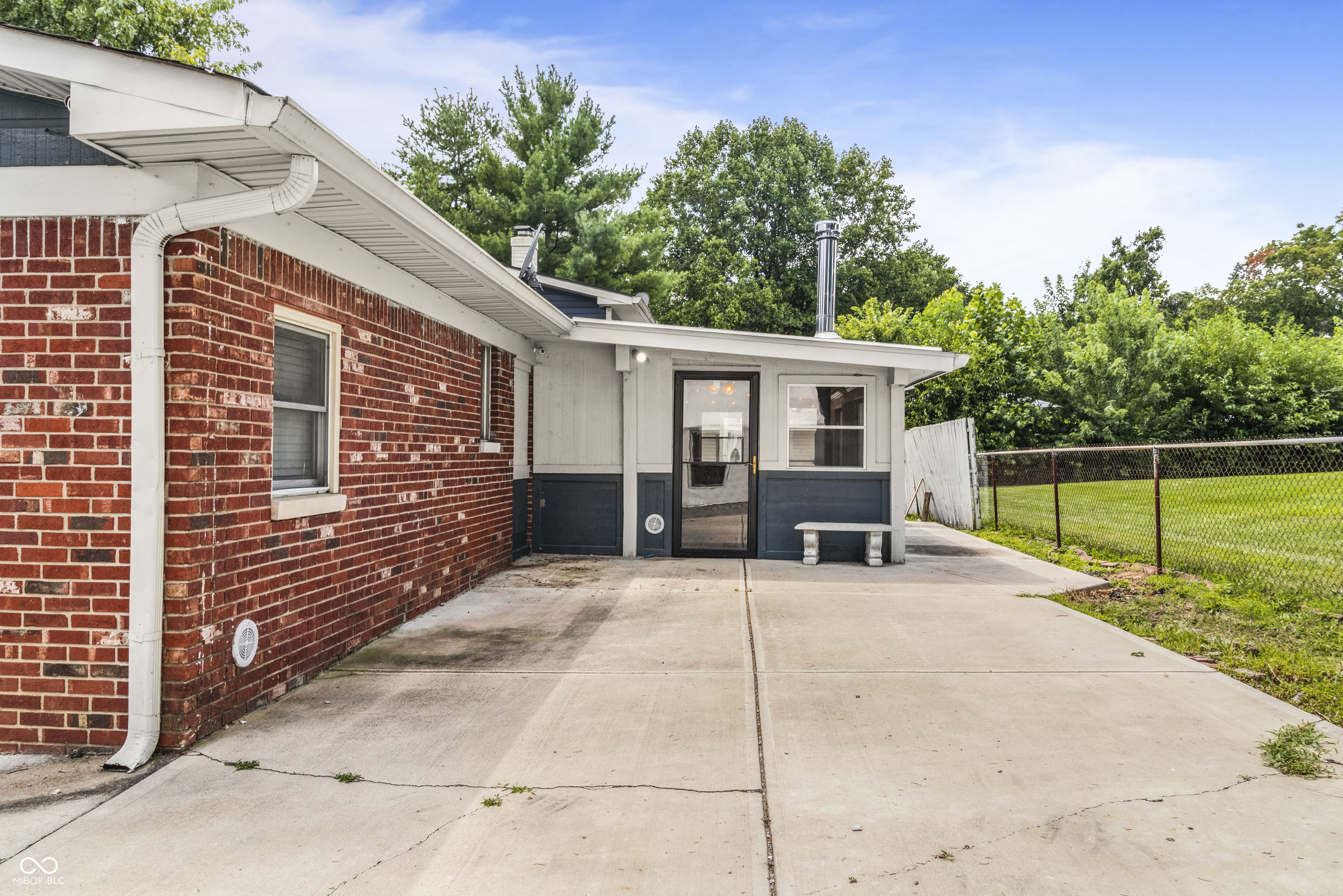 6810 Thompson Road Indianapolis, IN 46241 - Photo 49 of 51 Gallery Image 49