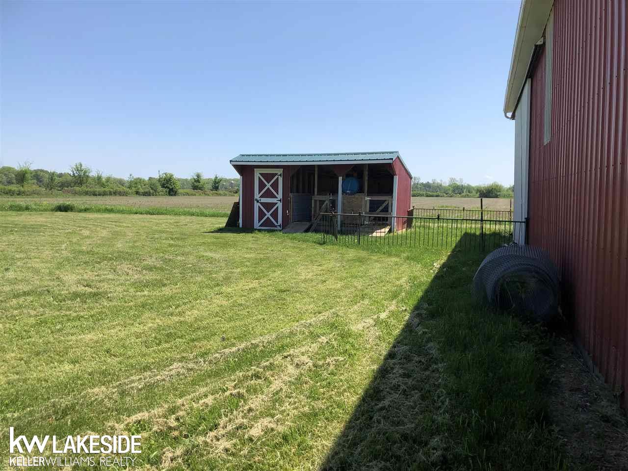 22044 Armada Center Road Armada, MI 48005 - Photo 36 of 44