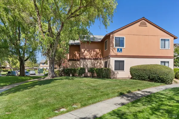 $338,500 | 8201 Camino Colegio, Unit 120, Rohnert Park, CA 94928