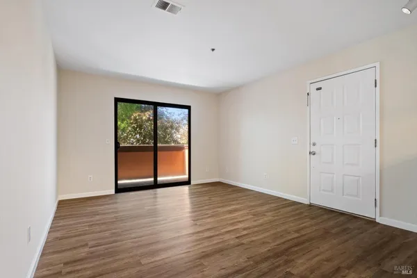 $338,500 | 8201 Camino Colegio, Unit 120, Rohnert Park, CA 94928