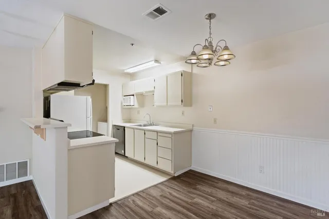 $340,000 | 8201 Camino Colegio, Unit 120, Rohnert Park, CA 94928