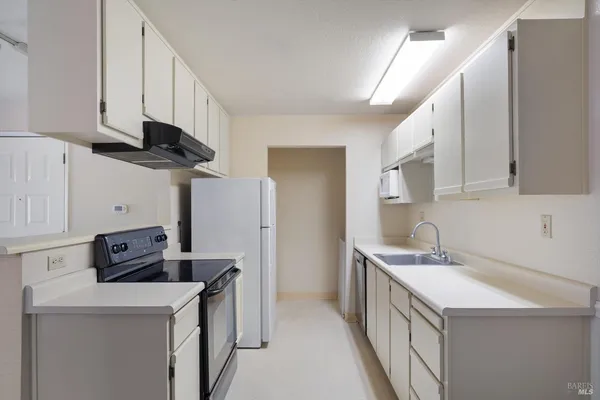 $338,500 | 8201 Camino Colegio, Unit 120, Rohnert Park, CA 94928