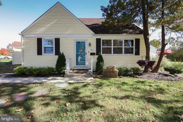 $2,500 | 521 5th Avenue, Barrington, NJ 08007