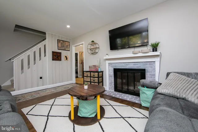 $2,500 | 521 5th Avenue, Barrington, NJ 08007