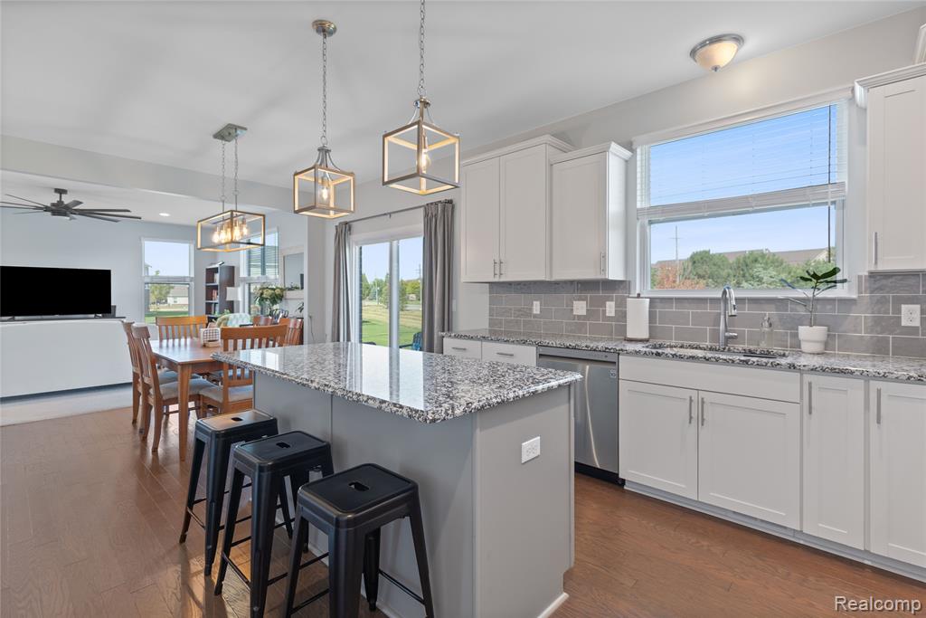 48993 Cold Rise Court Macomb, MI 48042 - Photo 11 of 39 Gallery Image 11