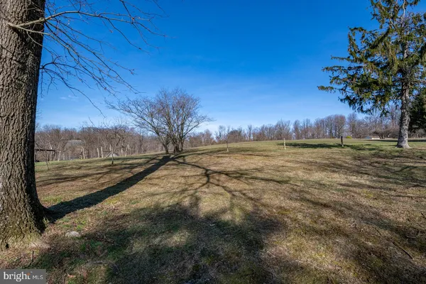 $449,900 | 25 Thaddeus Lane, Reading, PA 19606