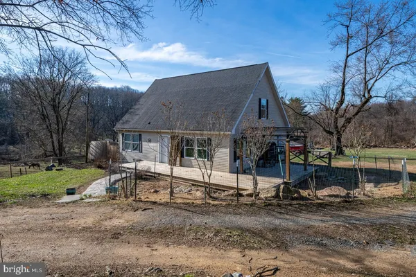 $449,900 | 25 Thaddeus Lane, Reading, PA 19606