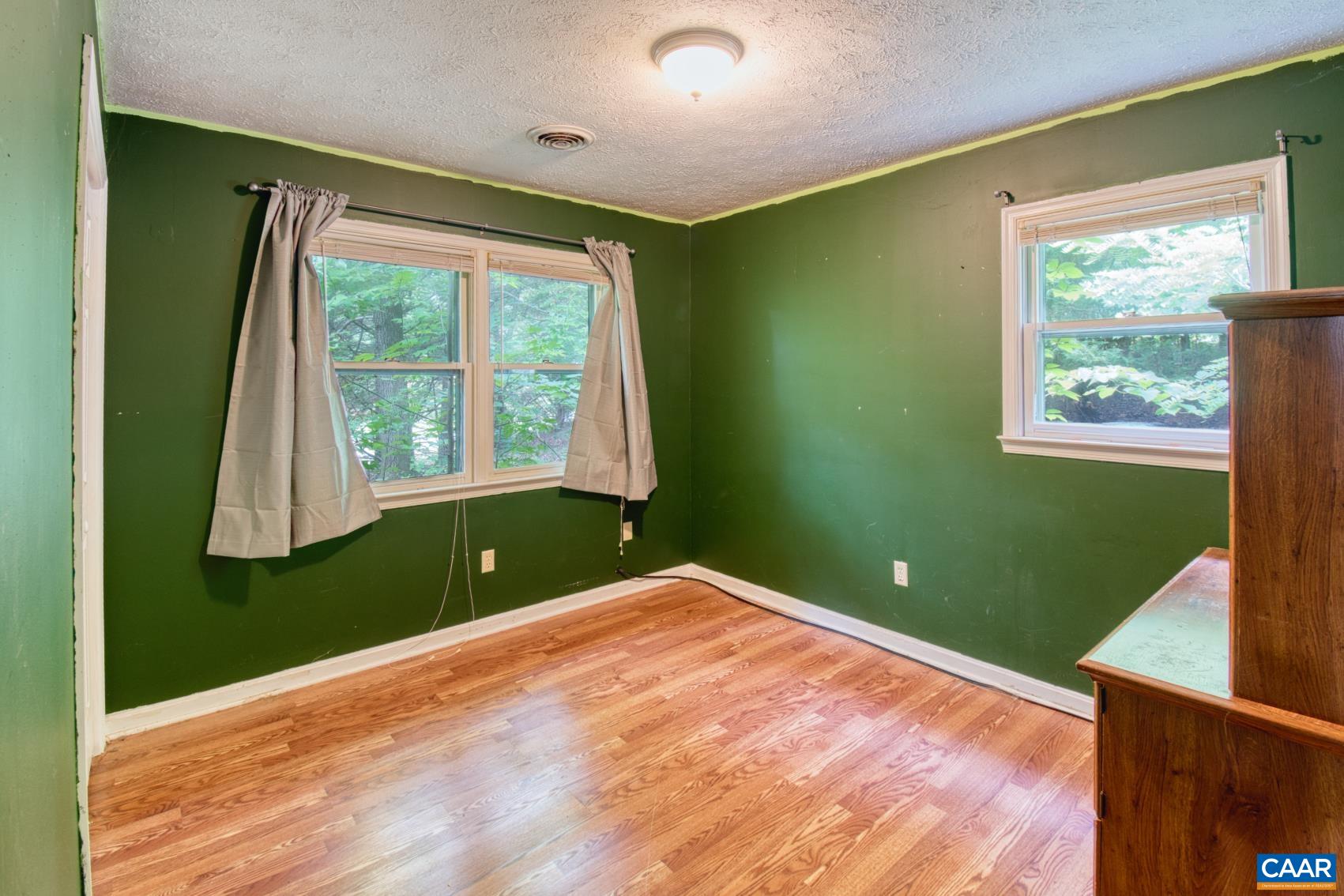 748 Snow Mountain Road Stanardsville, VA 22973 - Photo 16 of 35