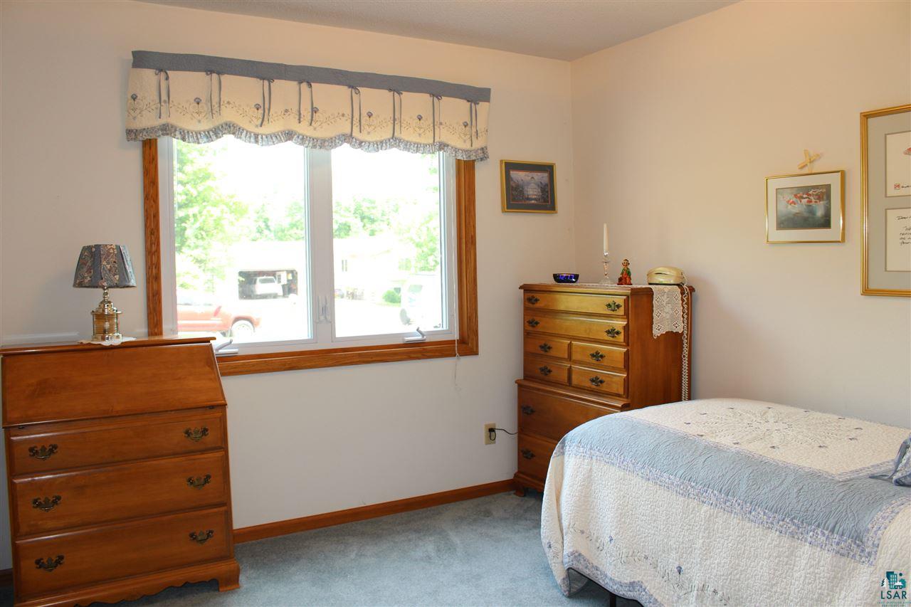 3016 Berkeley Road Duluth, MN 55811 - Photo 12 of 24 Gallery Image 12