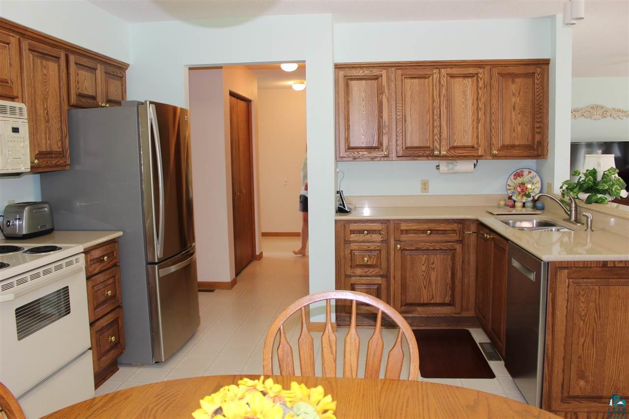 3016 Berkeley Road Duluth, MN 55811 - Photo 5 of 24 Gallery Image 5