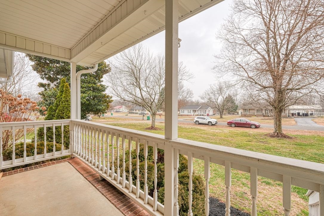 117 Evergreen Street Boiling Springs, SC 29316 - Photo 2 of 36