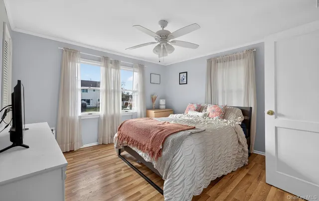 $599,000 | 20 Albert Road, Amity Harbor, NY 11701