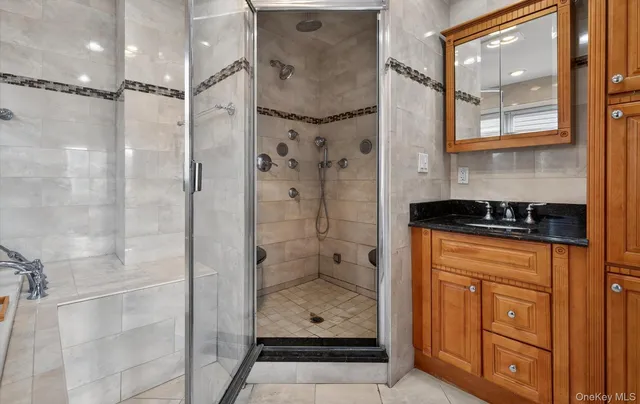 $599,000 | 20 Albert Road, Amity Harbor, NY 11701