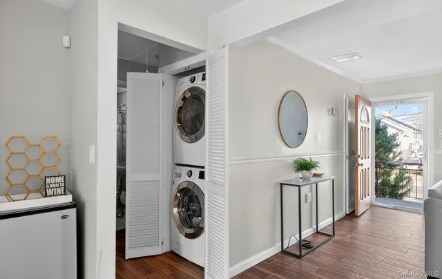 $599,000 | 20 Albert Road, Amity Harbor, NY 11701