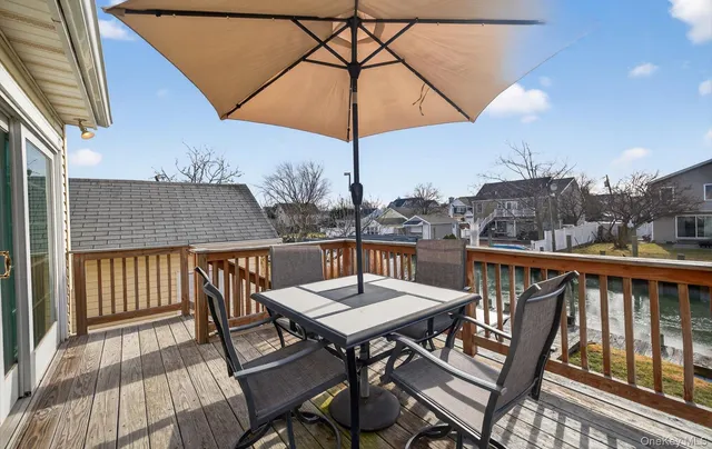 $599,000 | 20 Albert Road, Amity Harbor, NY 11701