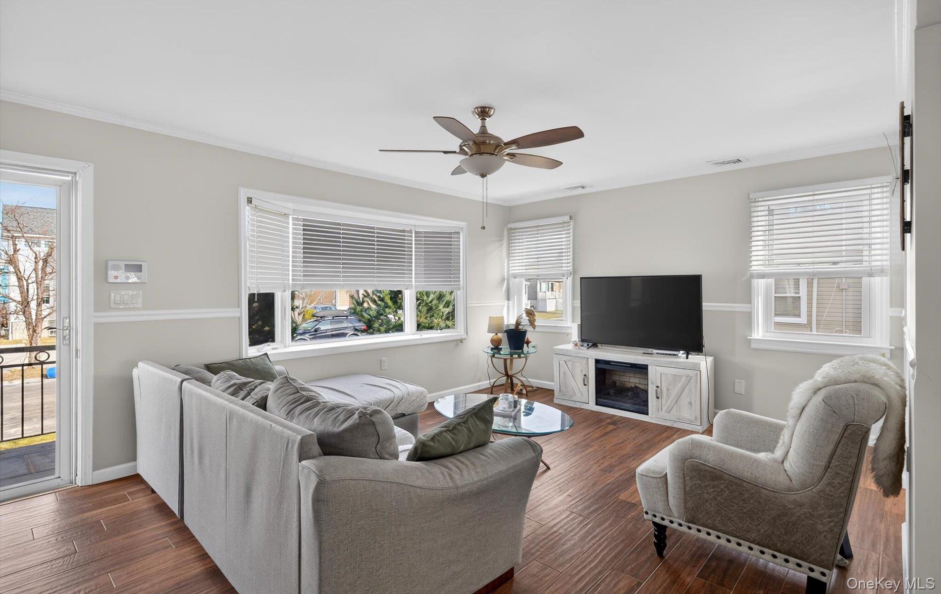 20 Albert Road Amity Harbor, NY 11701 - Photo 7 of 43