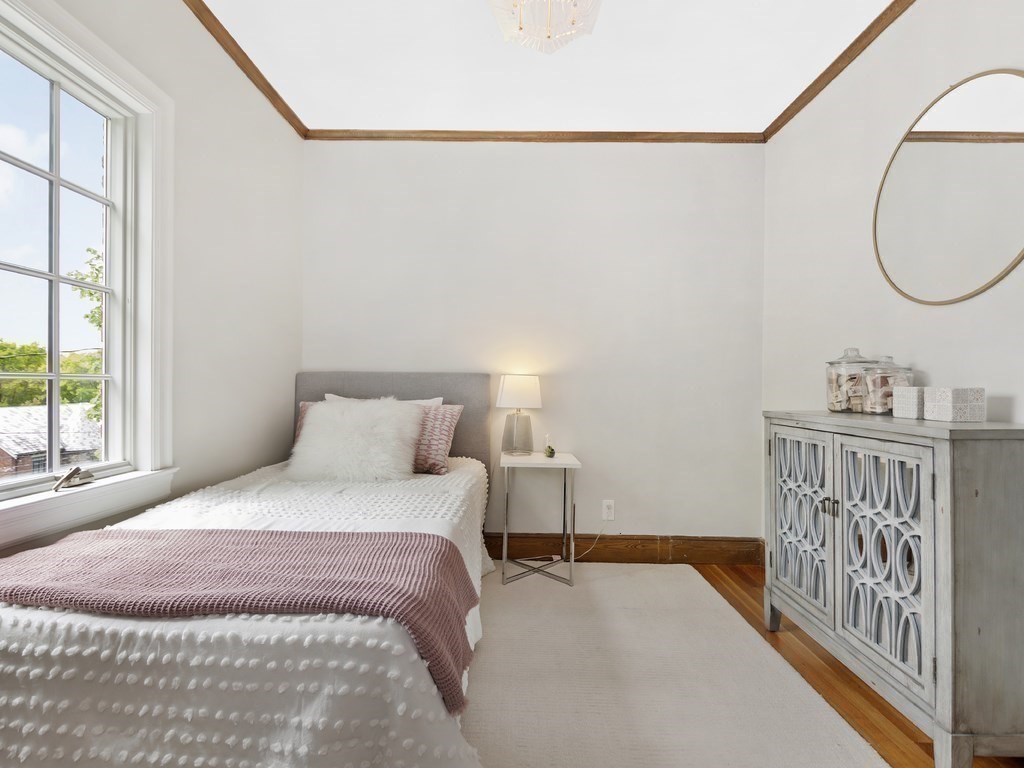 77 Stuart Road Newton, MA 02459 - Photo 27 of 35