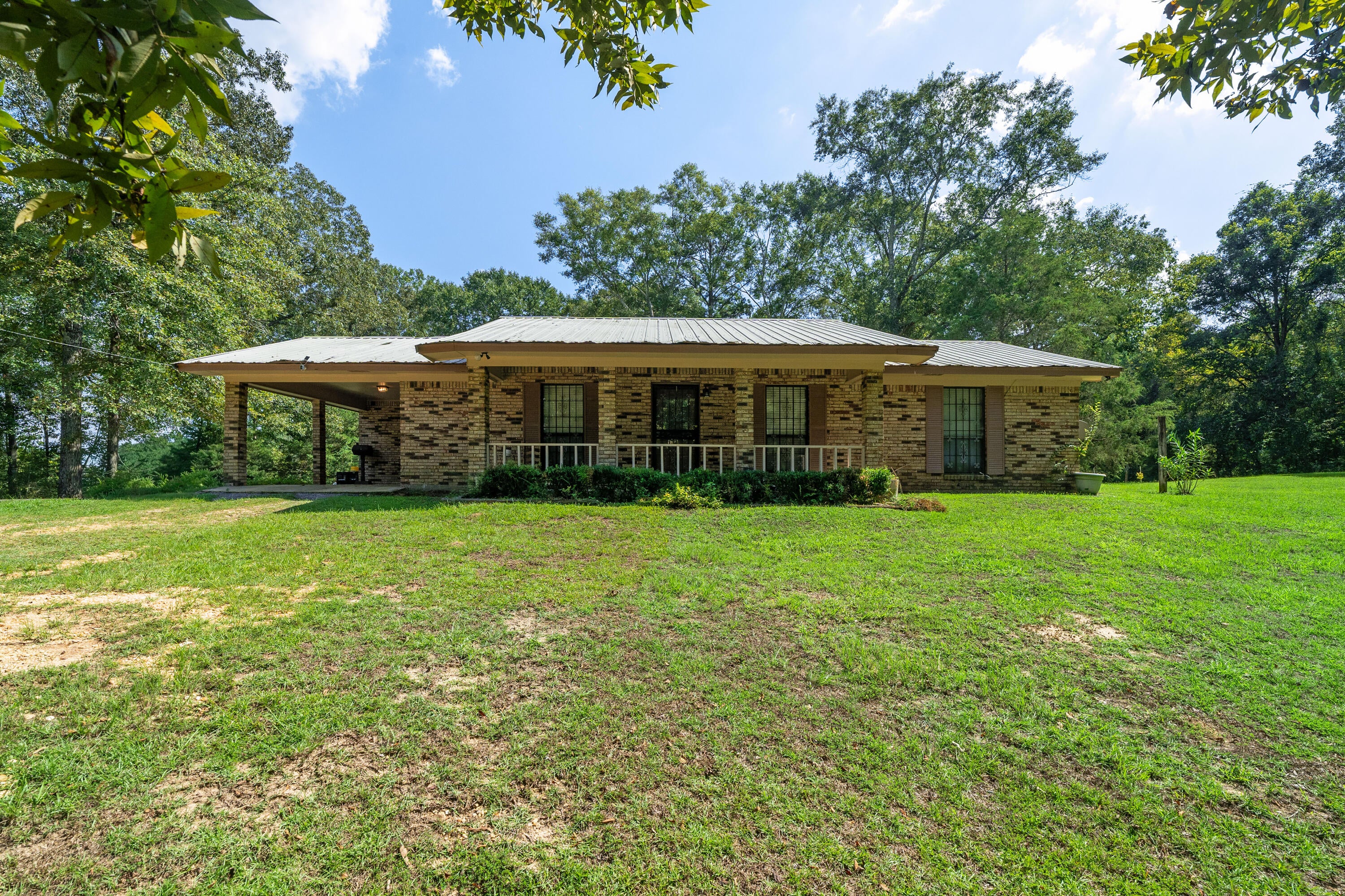 5278 North Williamsburg Road Bassfield, MS 39421 - Photo 1 of 22 Gallery Image 1