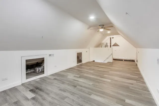 an empty room with entrance