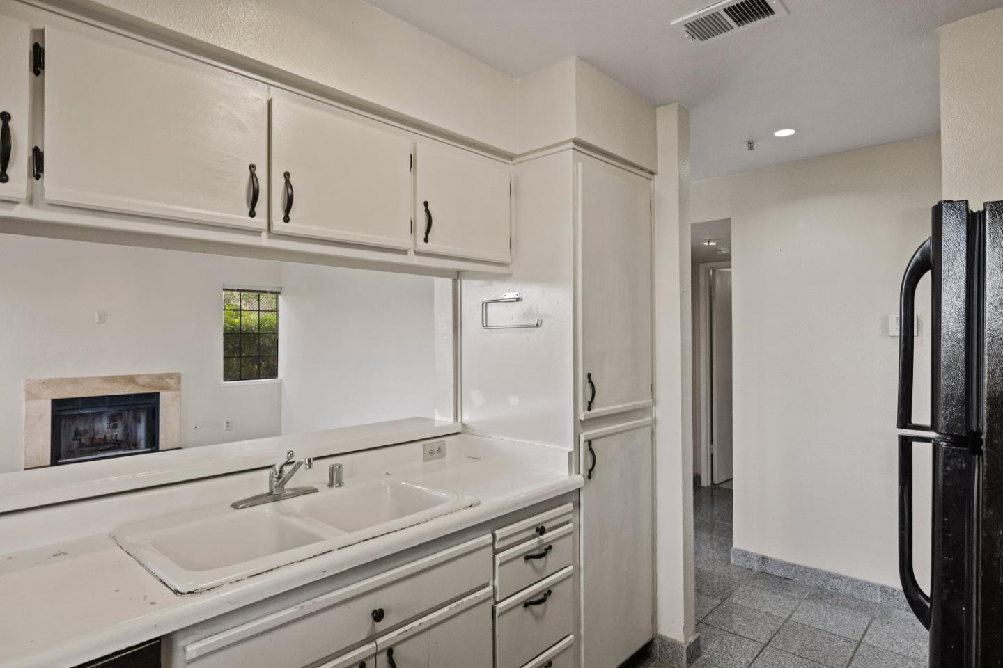 230 Pheasant Ridge Road Del Rey Oaks, CA 93940 - Photo 12 of 34 Gallery Image 12