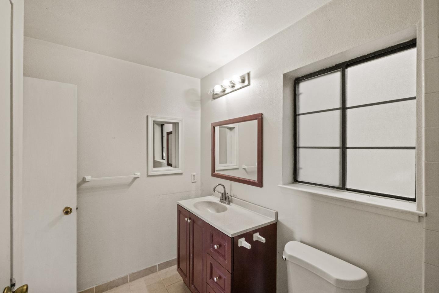 230 Pheasant Ridge Road Del Rey Oaks, CA 93940 - Photo 19 of 34 Gallery Image 19