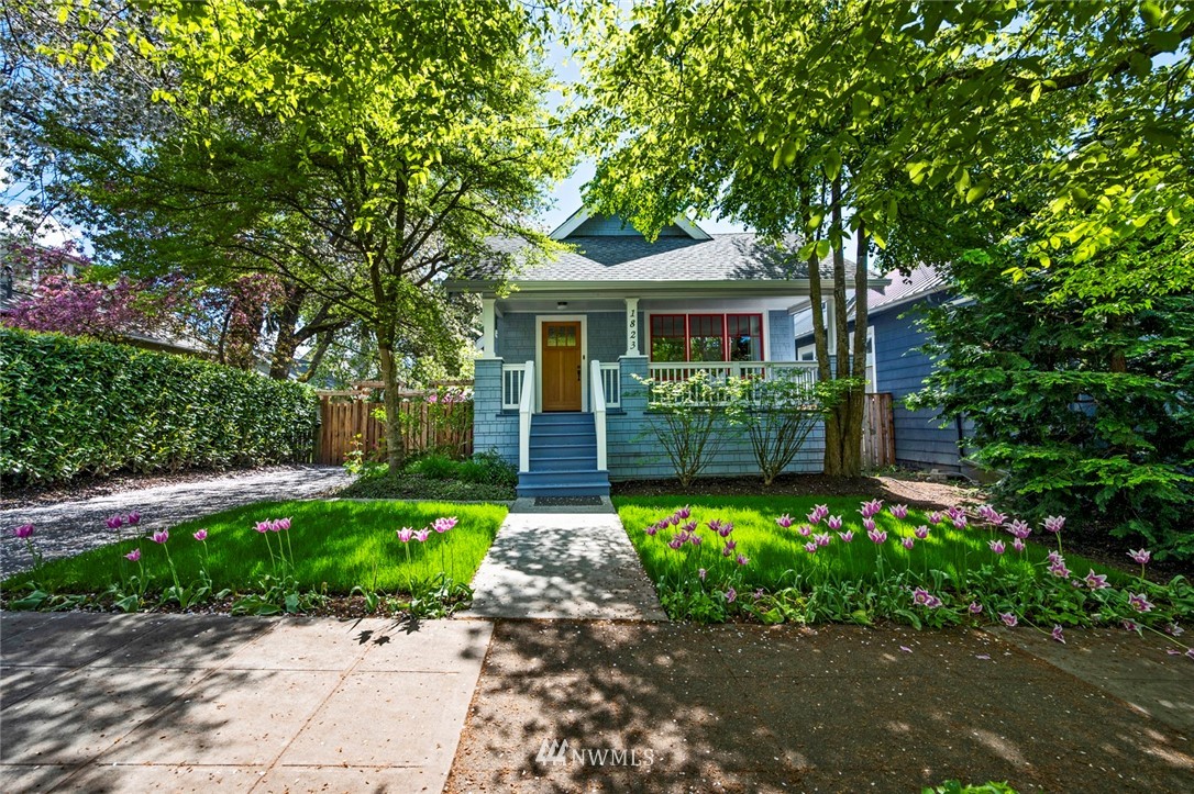 1823 North 55th Street Seattle, WA 98103 - Photo 4 of 40 Gallery Image 4