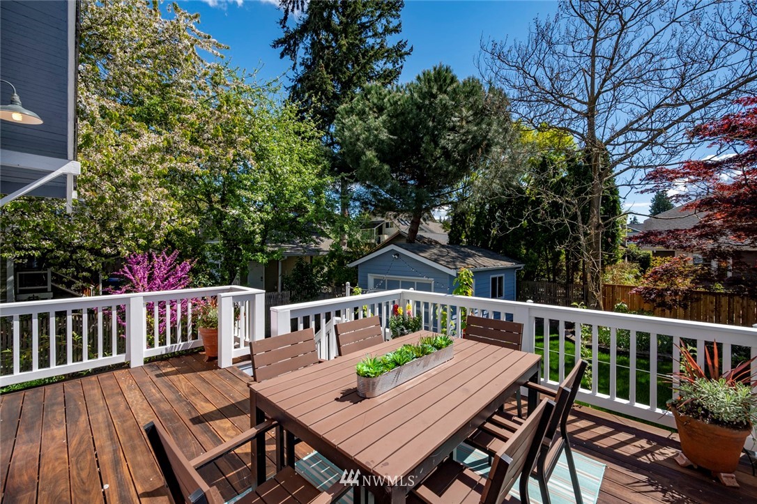 1823 North 55th Street Seattle, WA 98103 - Photo 35 of 40 Gallery Image 35