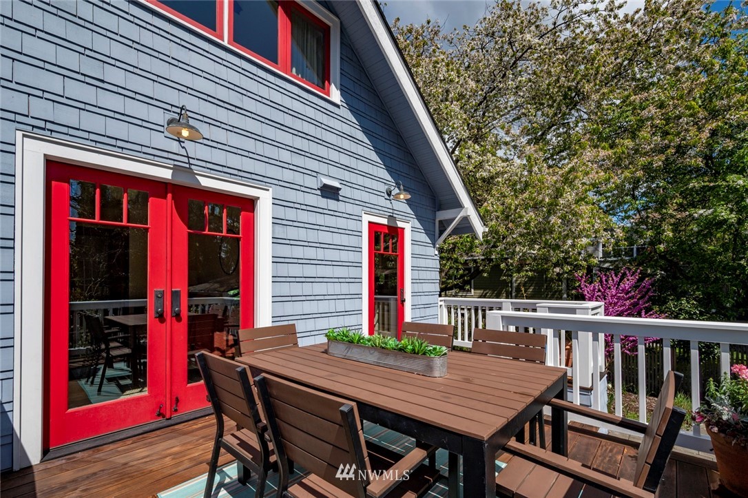 1823 North 55th Street Seattle, WA 98103 - Photo 36 of 40 Gallery Image 36