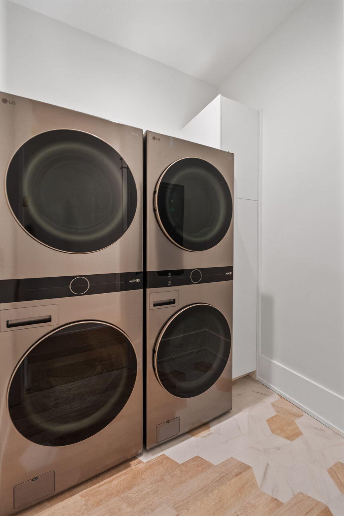 2900 South County Highway 395 Santa Rosa Beach, FL 32459 - Photo 46 of 68 Double Washer & Dryer