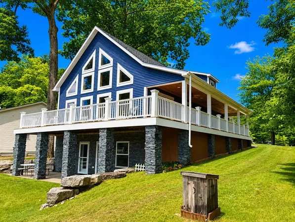$649,000 | 3188 West River Drive, Gladwin, MI 48624