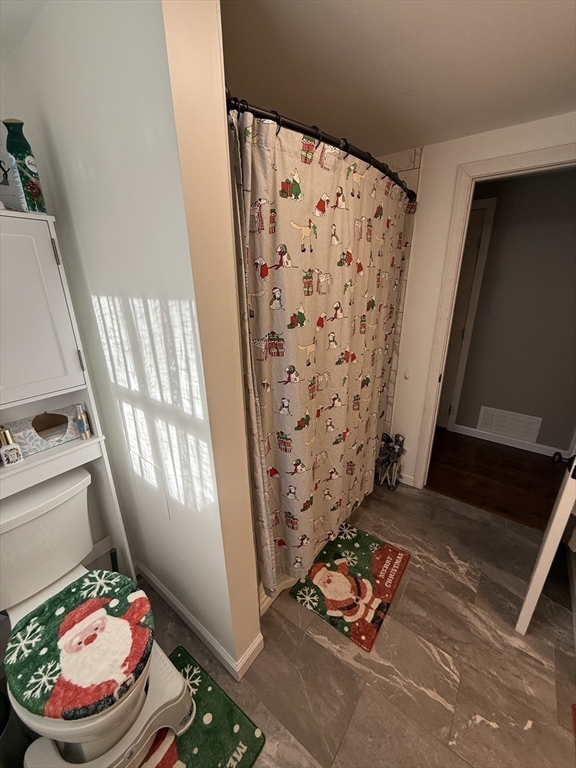 65 Swifts Beach Road Wareham, MA 02571 - Photo 9 of 23 Gallery Image 9