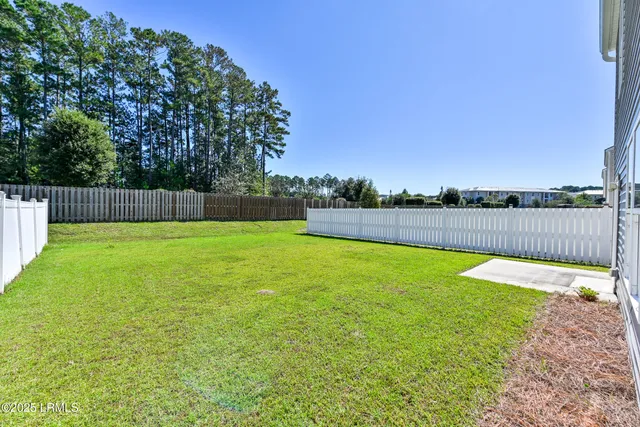 $450,000 | 111 Auditorium Road, Bluffton, SC 29909