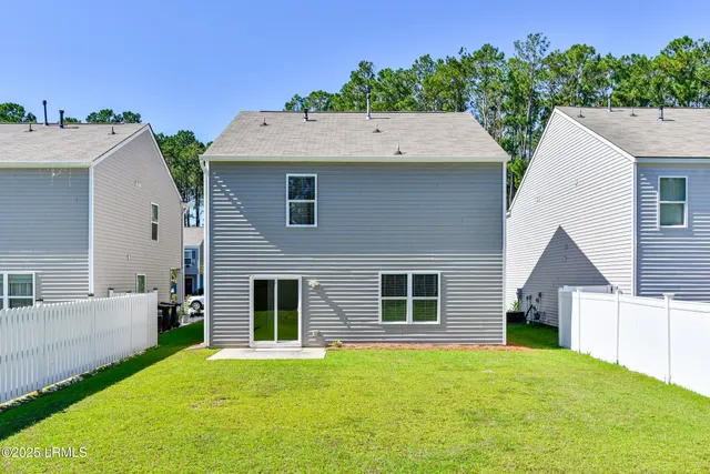 $450,000 | 111 Auditorium Road, Bluffton, SC 29909