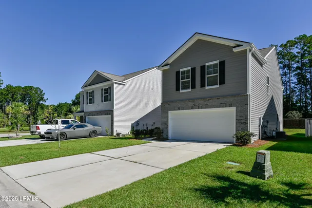 $450,000 | 111 Auditorium Road, Bluffton, SC 29909